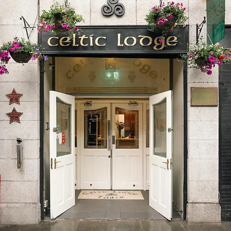 Konukevi Celtic - Restaurant & Bar 2*